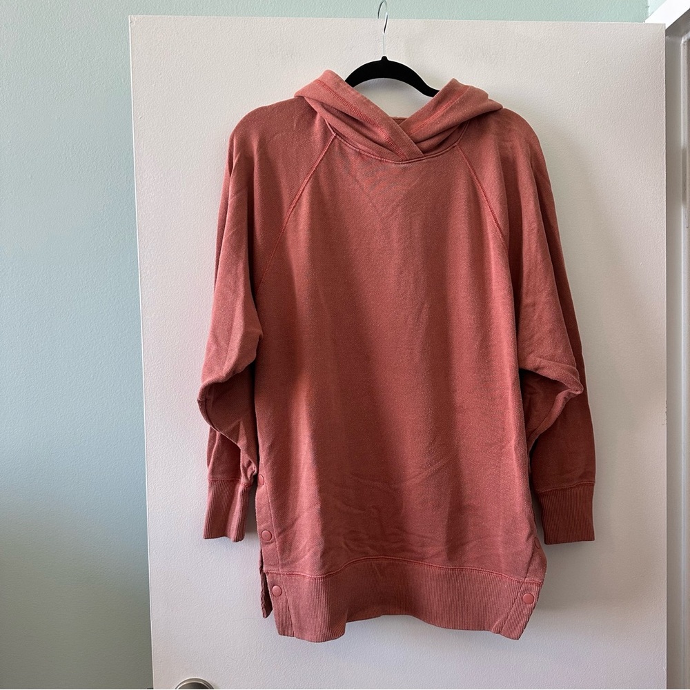 Aerie dusty pink hoodie sweatshirt with snap button details